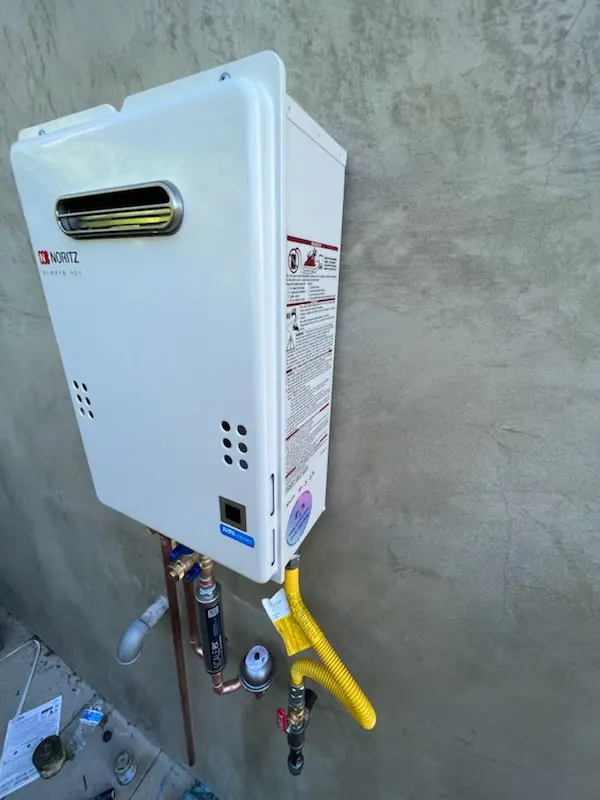 Tankless water heater installation for Frankfort Square homes